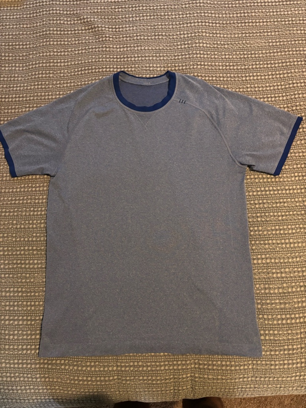 lululemon Metal Vent Tech T Shirt - Men’s - Blue